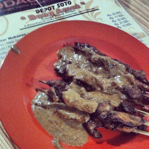 sate banjar, sate ayam biasa hehe.